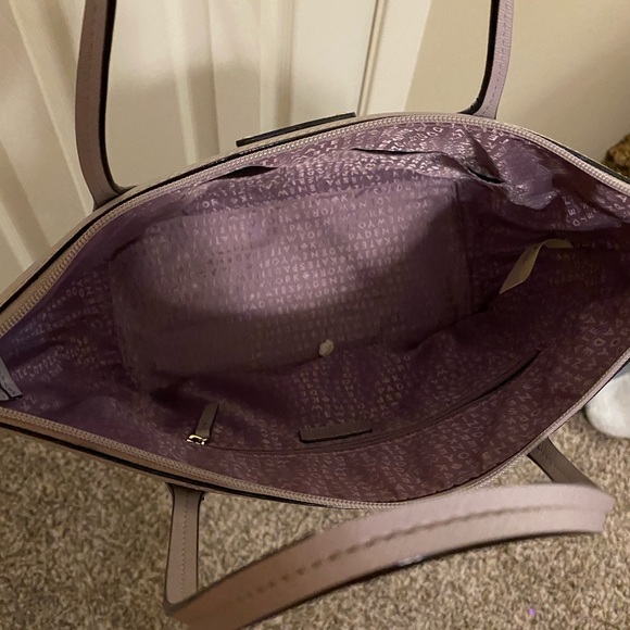 Kate spade tote Sold - Picture 5 of 7